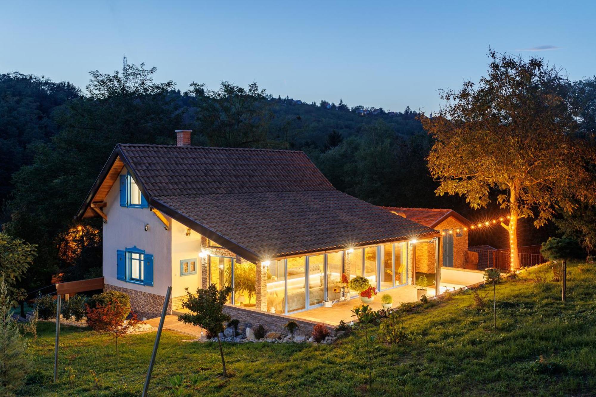 Feszek Villa Zalaegerszeg Dış mekan fotoğraf